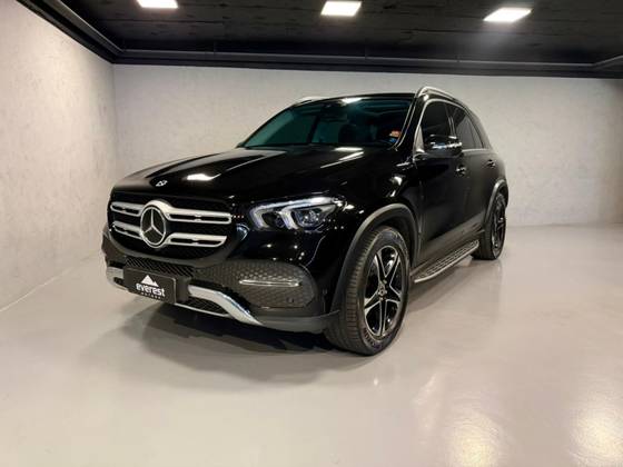 MERCEDES-BENZ GLE 400d 3.0 V6 DIESEL 4MATIC 9G-TRONIC MERCEDES-BENZ GLE 400d 3.0 V6 DIESEL 4MATIC 9G-TRONIC